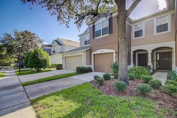 4916 CHATHAM GATE DR, Riverview, FL 33578