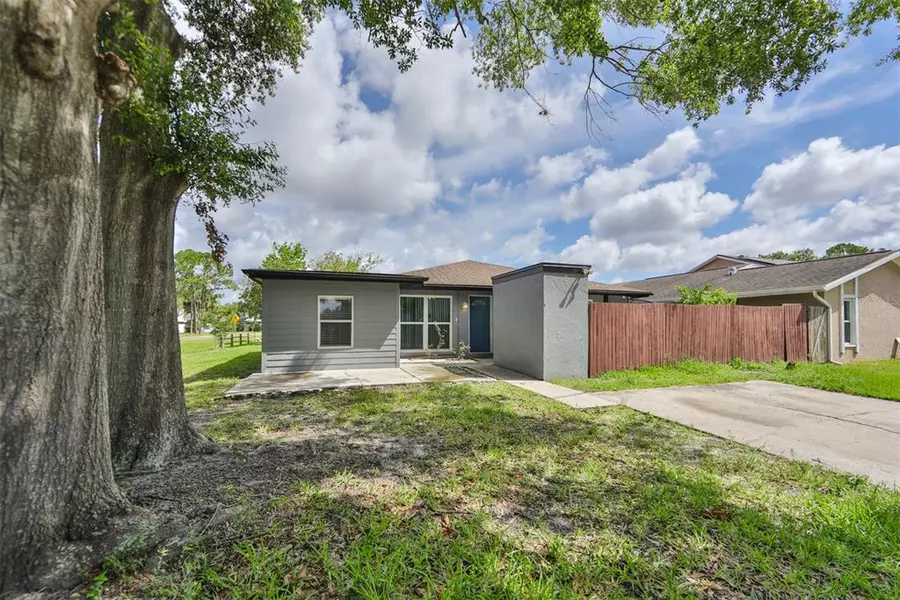 5141 SPRINGWOOD DRIVE, Tampa, FL 33624