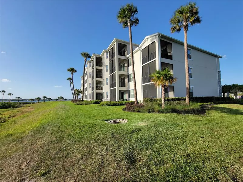 850 TIDEWATER SHORES LOOP #303, Bradenton, FL 34208