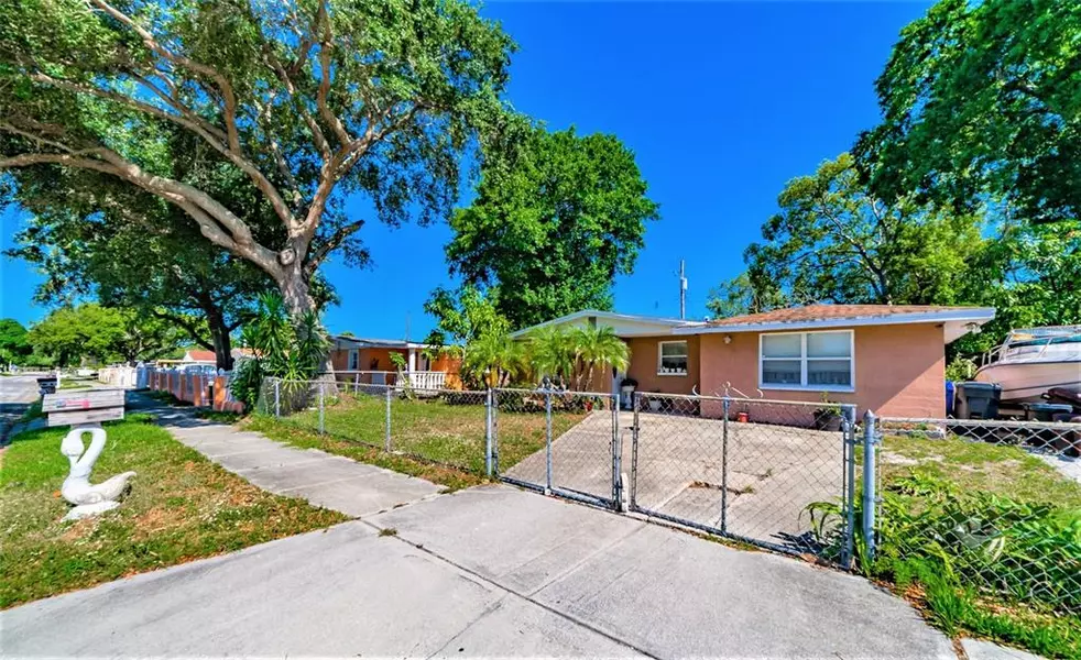 4521 W FERN ST, Tampa, FL 33614