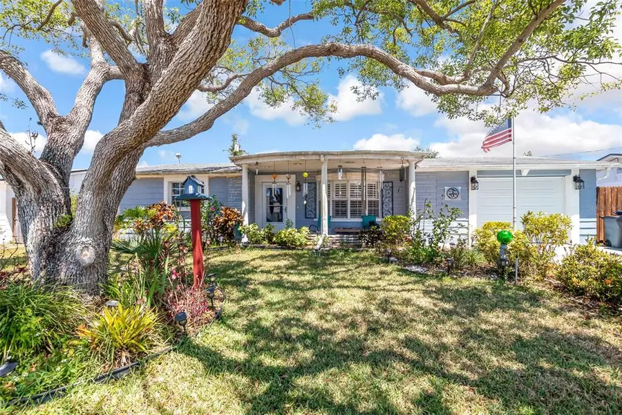 3320 BAYPORT DR, Holiday, FL 34691