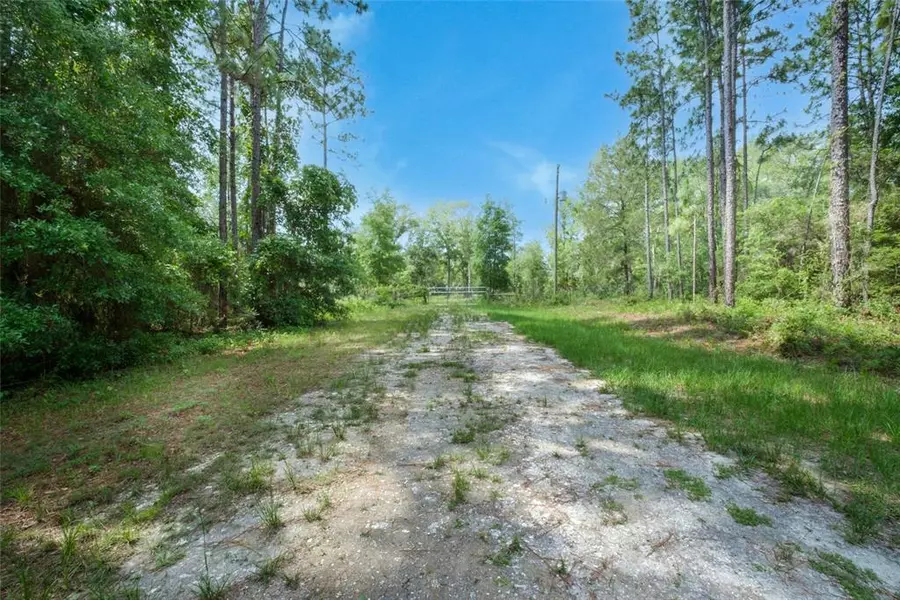 14411 CHICARIC RD, Weeki Wachee, FL 34614