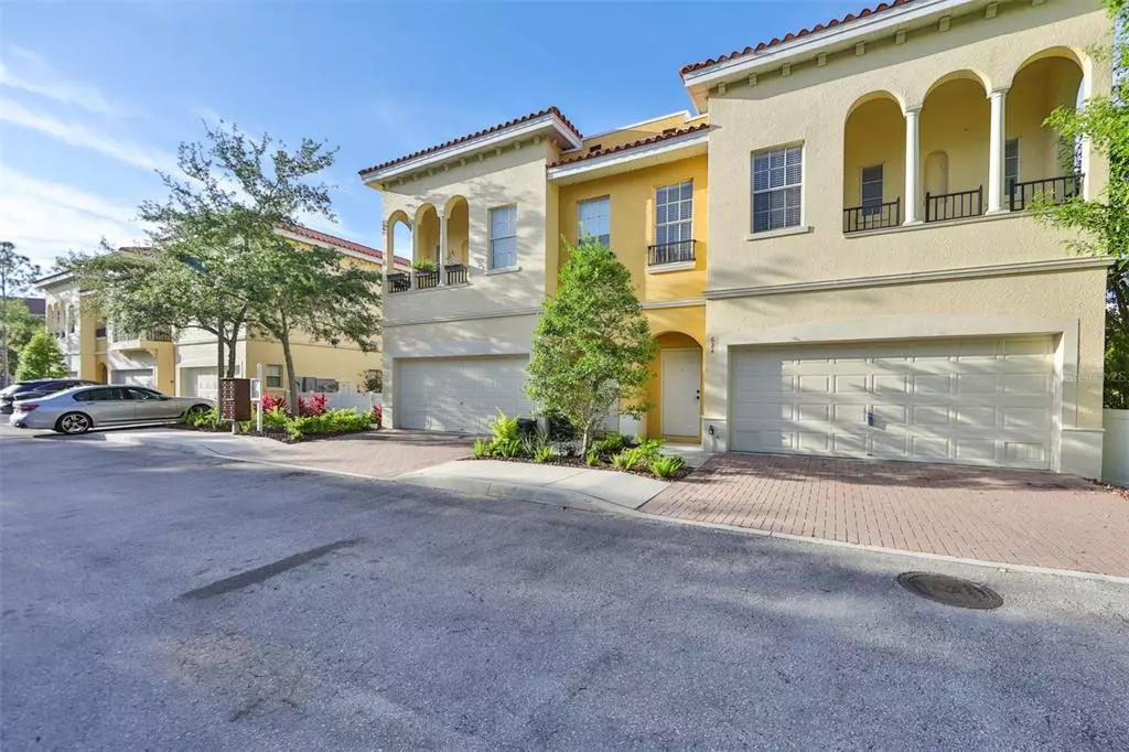 St Petersburg, FL 33716,624 105TH TER N