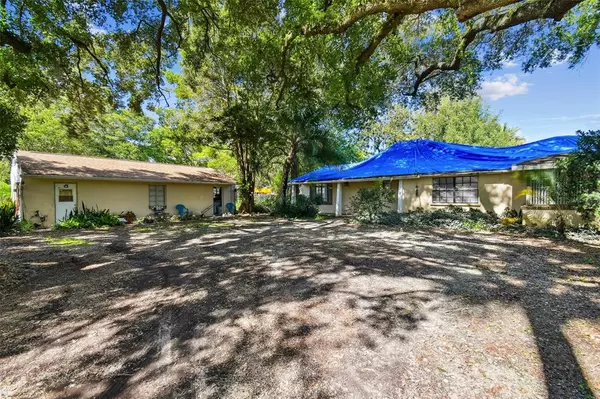 17004 HANNA RD, Lutz, FL 33549