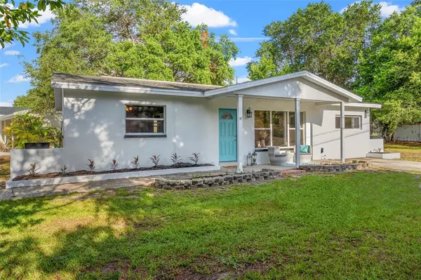 5294 48TH TER N, St Petersburg, FL 33709