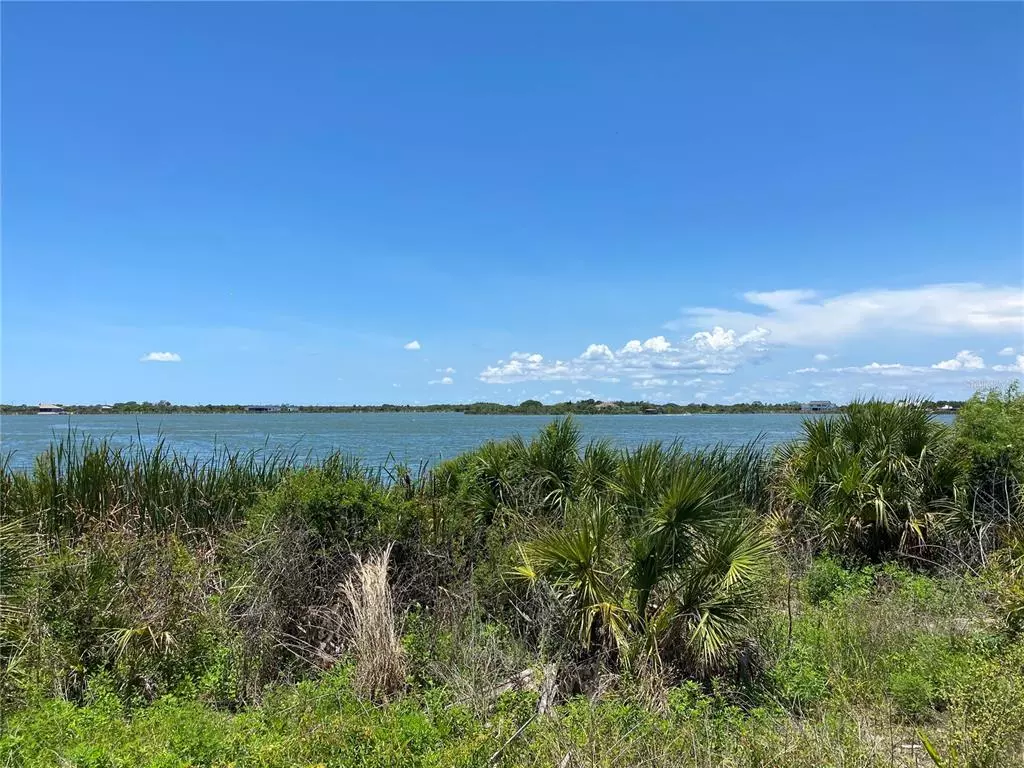 Ruskin, FL 33570,PALEO POINT DR