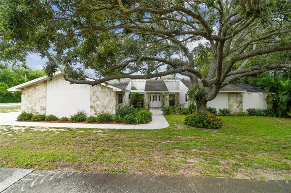 Palm Harbor, FL 34683,1307 NORMANDY CIR