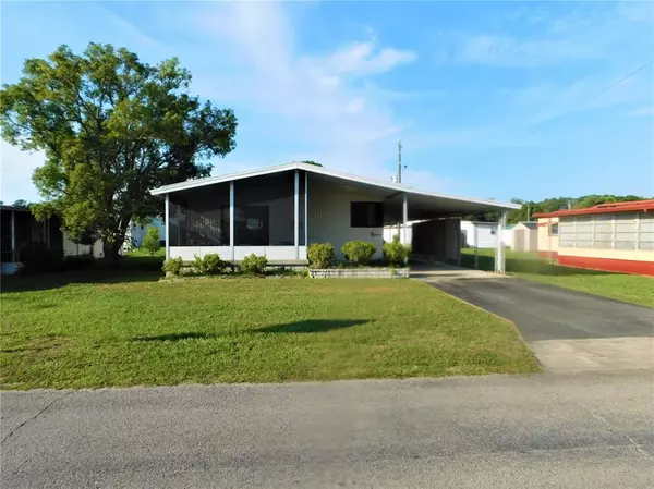 37250 8TH AVE, Zephyrhills, FL 33542