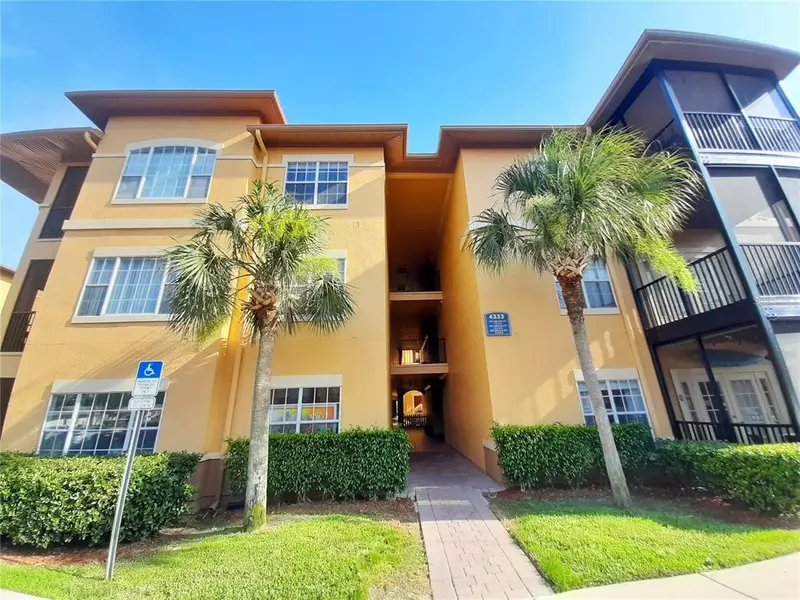 4333 BAYSIDE VILLAGE DR #310, Tampa, FL 33615