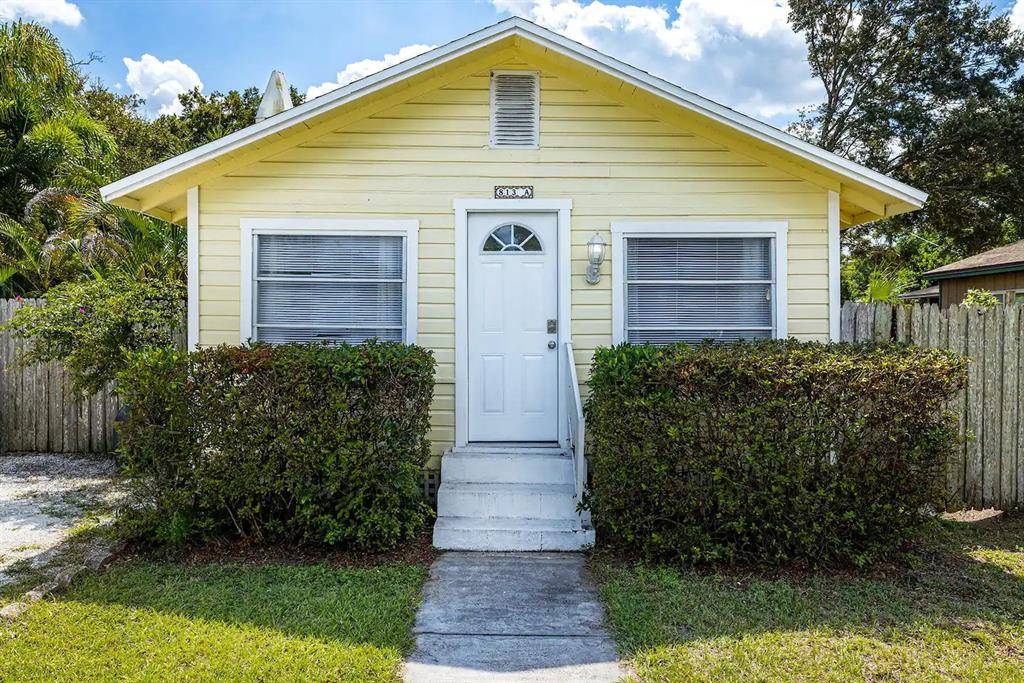 813 3RD AVE NW, Largo, FL 33770