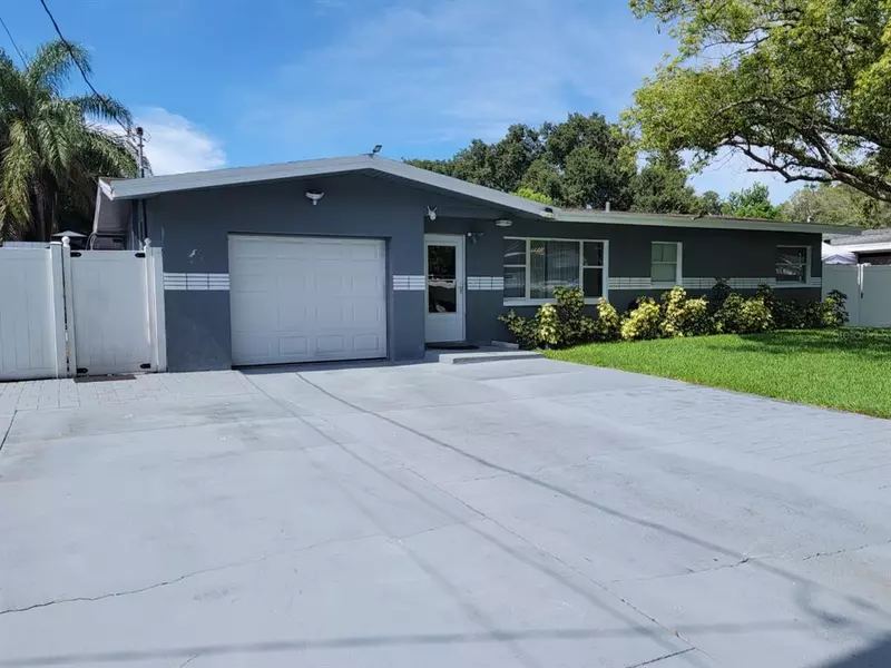 2418 SANTA CRUZ AVE, Clearwater, FL 33764