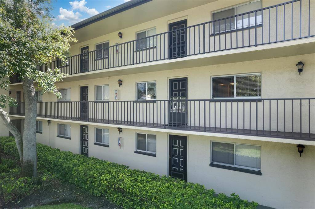 Clearwater, FL 33761,3077 CASA DEL SOL CIR #208