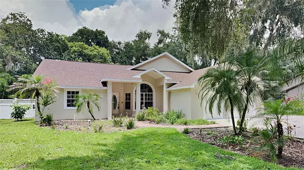 6725 FORESTWOOD DR W, Lakeland, FL 33811