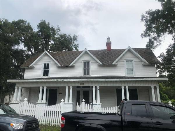 208 E BADCOCK BLVD, Mulberry, FL 33860