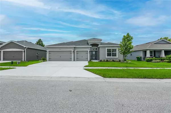 35006 LONG ISLAND CT, Zephyrhills, FL 33541