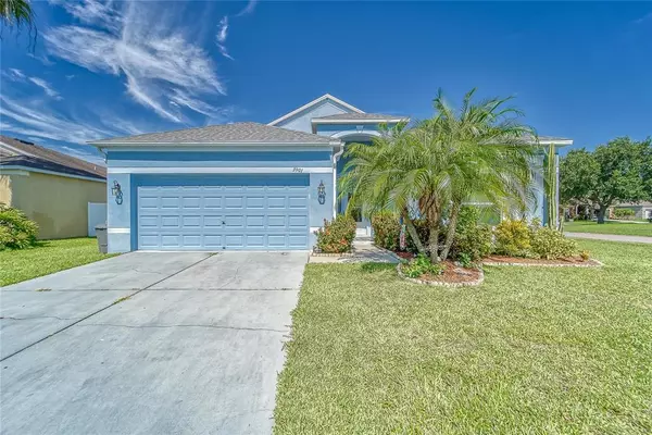 3901 CHIPPING SPARROW LN, Plant City, FL 33567