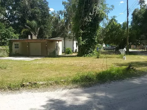 Lutz, FL 33548,18111 LAKE FRONT DR