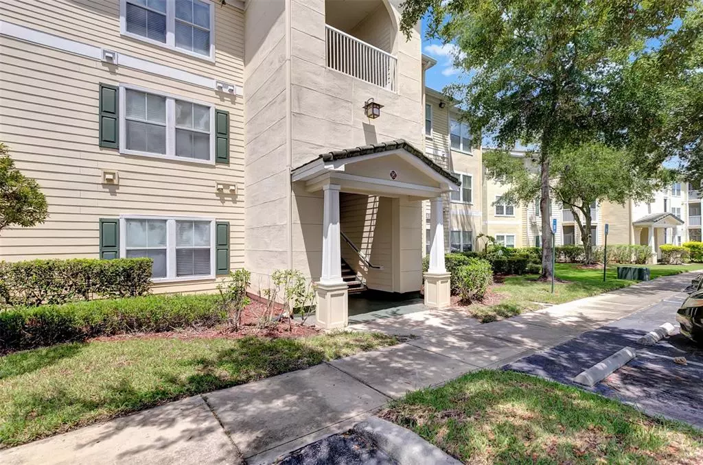 Tampa, FL 33647,18429 BRIDLE CLUB DR #18429