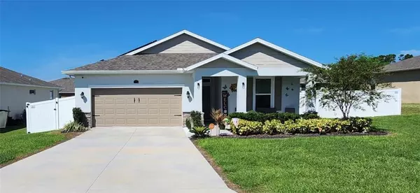 37051 SCENIC RIDGE DR, Grand Island, FL 32735