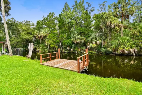 Homosassa, FL 34448,9905 W HALLS RIVER RD