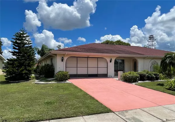 1029 BLUEWATER DR, Sun City Center, FL 33573