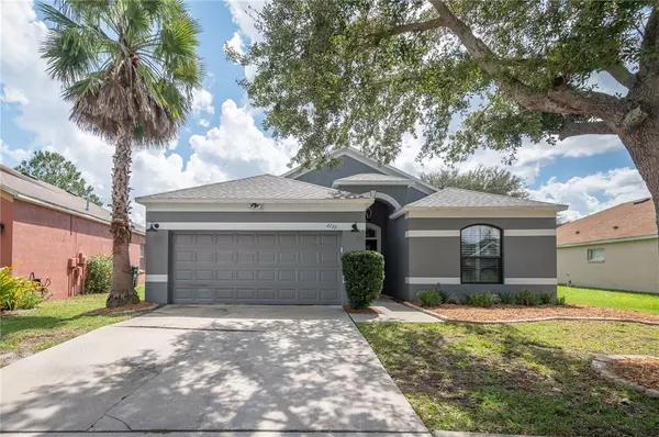 6727 MONARCH PARK DR, Apollo Beach, FL 33572