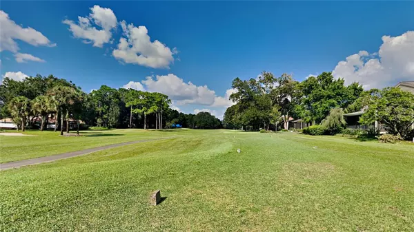 Apopka, FL 32712,2533 SWEETWATER COUNTRY CLUB DR