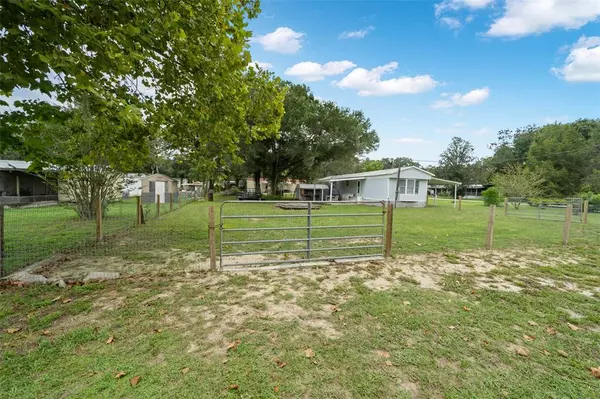 26029 HEBRON ST, Brooksville, FL 34601