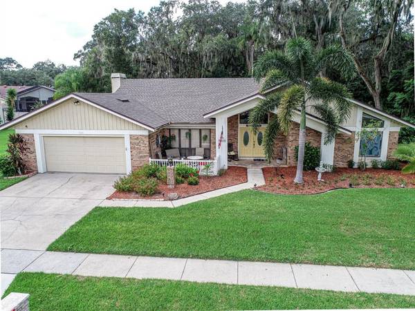 1106 HUNT CLUB LN, Valrico, FL 33594