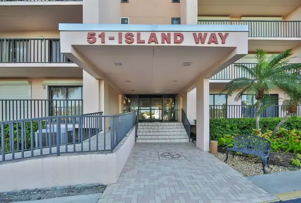 Clearwater, FL 33767,51 ISLAND WAY #1205