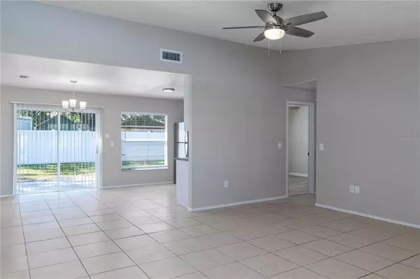 Brandon, FL 33511,1020 PINE RIDGE CIR