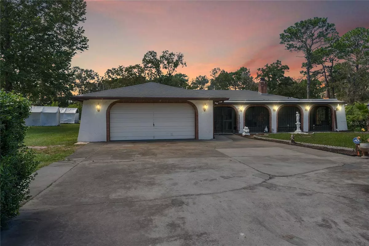 Weeki Wachee, FL 34614,10456 YELLOWSTONE AVE