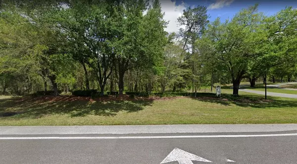 Homosassa, FL 34446,1 OAK VILLAGE BLVD