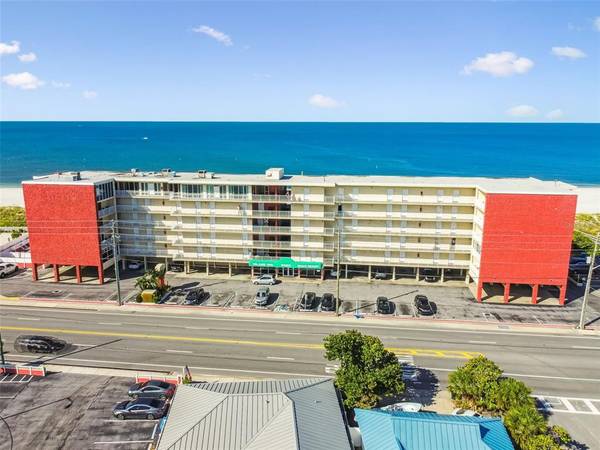 9980 GULF BLVD #502, Treasure Island, FL 33706