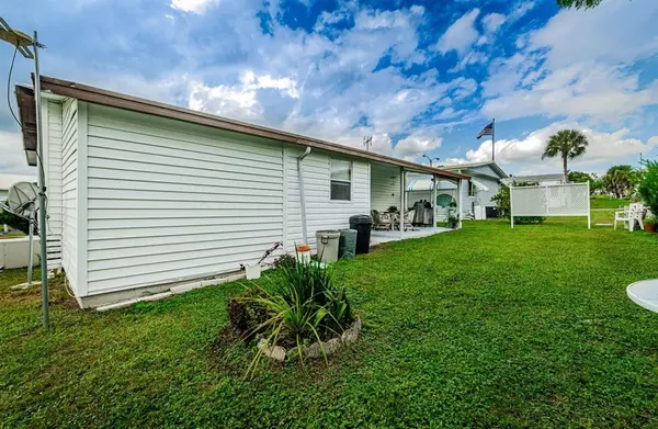 Zephyrhills, FL 33541,7102 EL GRECO ST