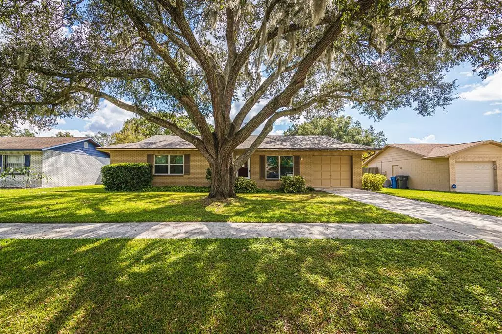 Seffner, FL 33584,610 AVOCADO DR