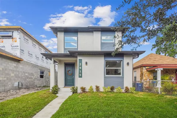2915 W WALNUT ST, Tampa, FL 33607