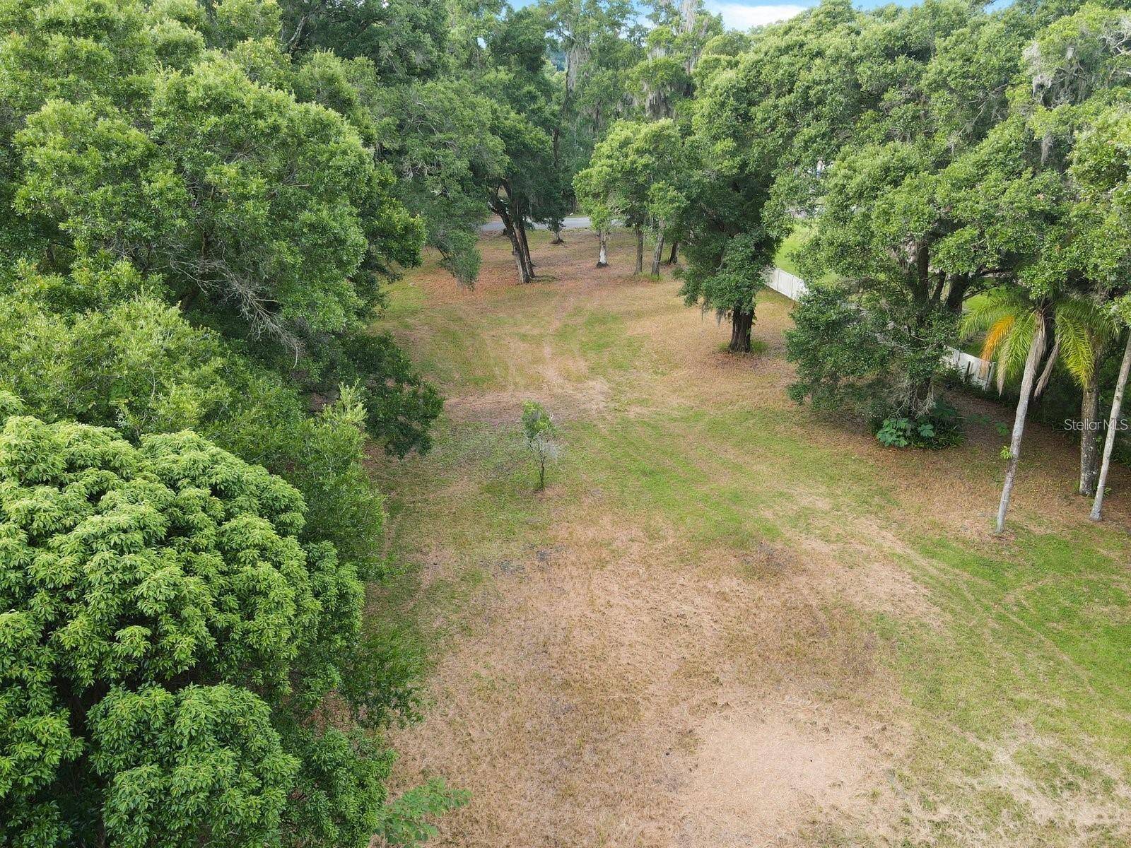 3701 CRESTWOOD DR, Valrico, FL 33596