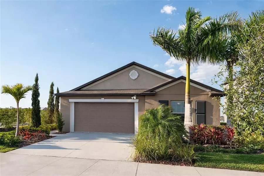 5535 BLUE AZURE DR, Wimauma, FL 33598