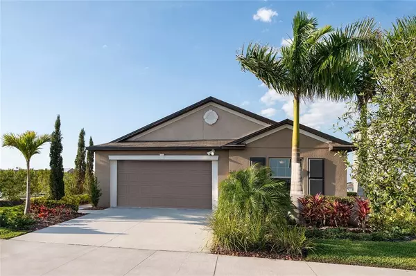 5535 BLUE AZURE DR, Wimauma, FL 33598