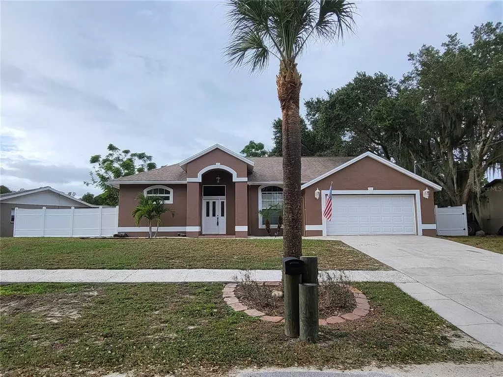 Tarpon Springs, FL 34689,1446 LAKEVIEW DR