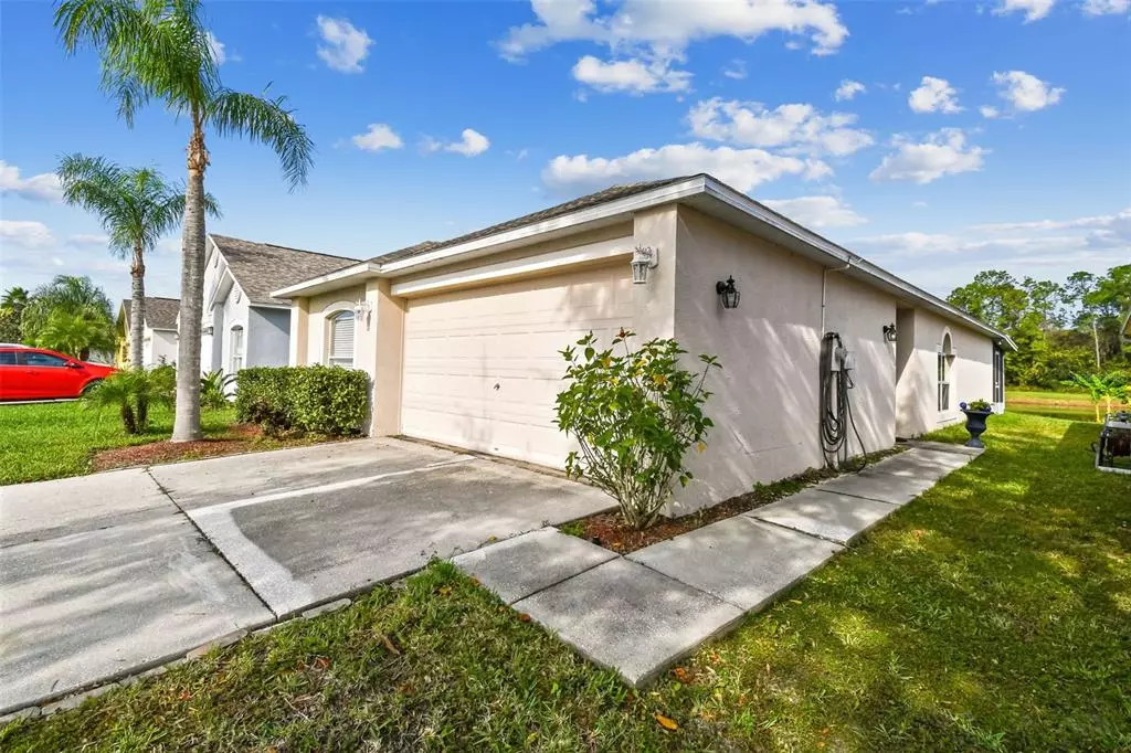 Wesley Chapel, FL 33545,30531 BIRDHOUSE DR