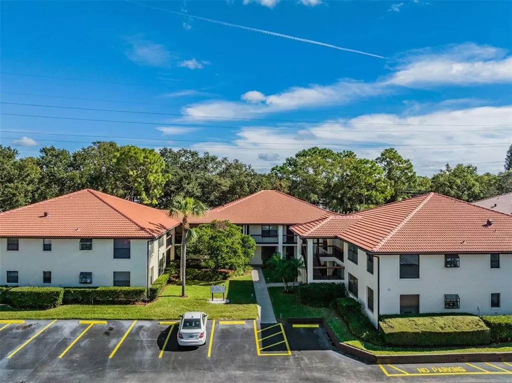 Clearwater, FL 33761,1313 HAMMOCK PINE BLVD #1313