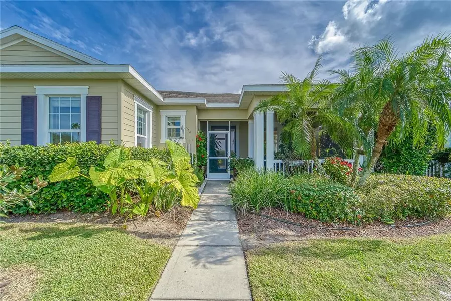 210 LATITUDE PL, Apollo Beach, FL 33572