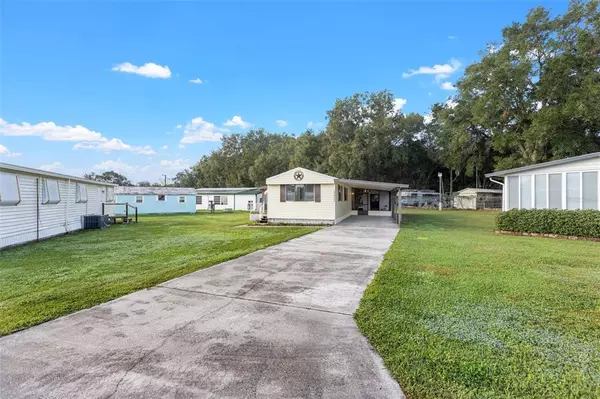 Zephyrhills, FL 33542,39352 STERLING DR