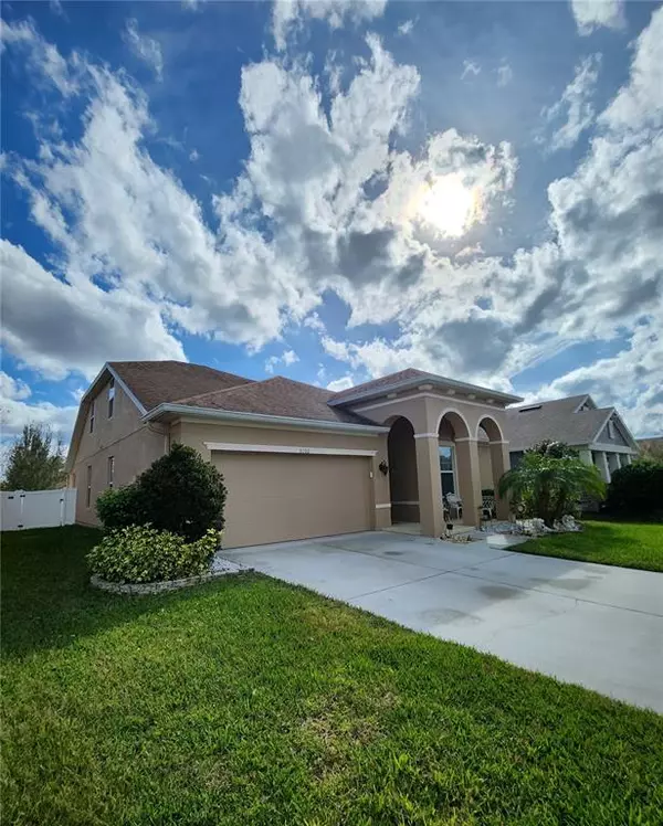 Wesley Chapel, FL 33545,5102 SUNCATCHER DR