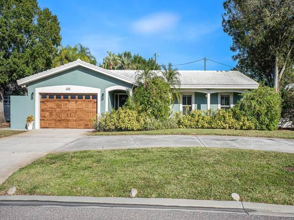 1848 SAILFISH RD S,  South Pasadena,  FL 33707