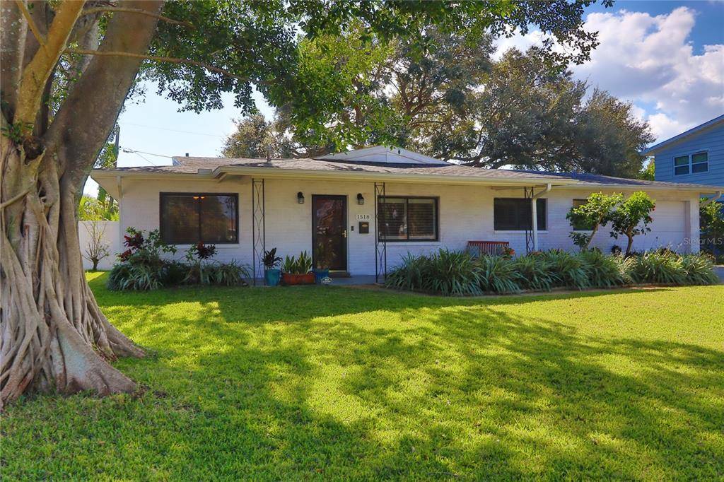 1518 84TH AVE N, St Petersburg, FL 33702