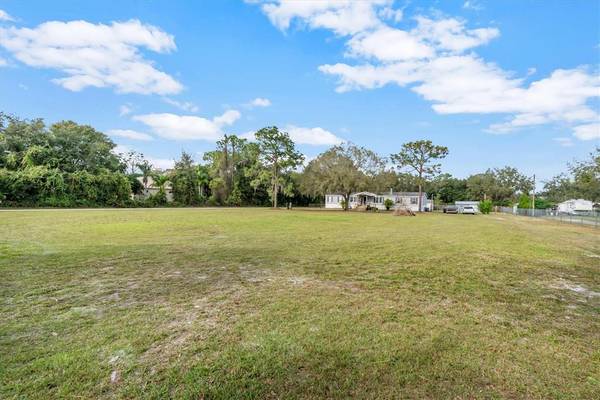 15123 W COUNTY LINE RD, Odessa, FL 33556