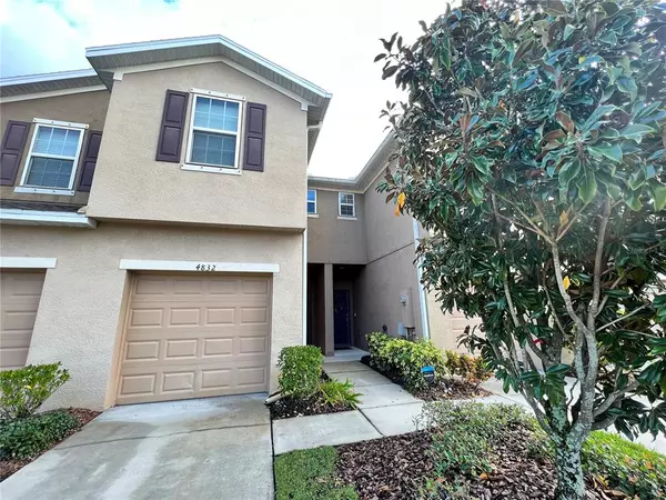 Tampa, FL 33619,4832 WHITE SANDERLING CT